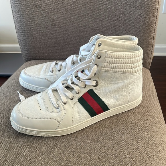 GUCCI HIGH TOP WHITE LEATHER SNEAKERS - Picture 2 of 6